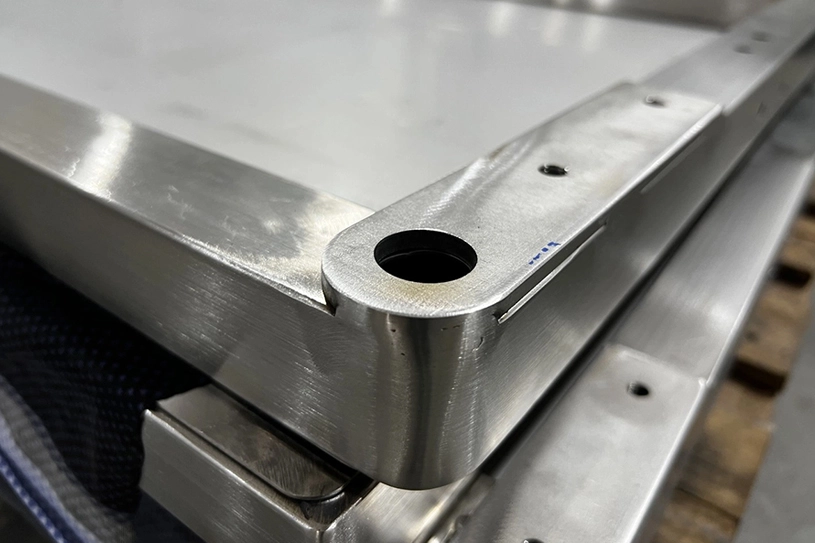 laser welding fabrication01